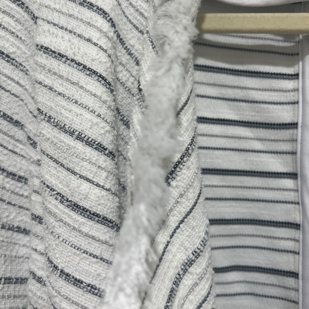 Blazer - Picture 2 of 3